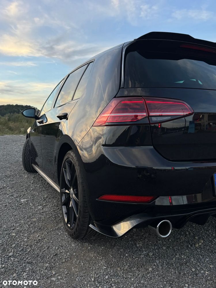 Volkswagen Golf GTI 2.0 TSI OPF Performance - 10
