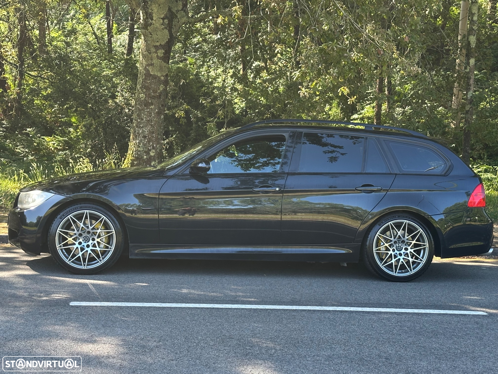 BMW 320 d Touring Exclusive - 11