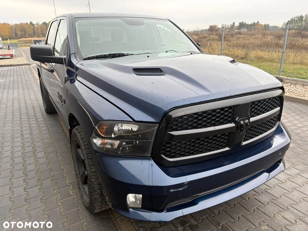 Dodge RAM - 2