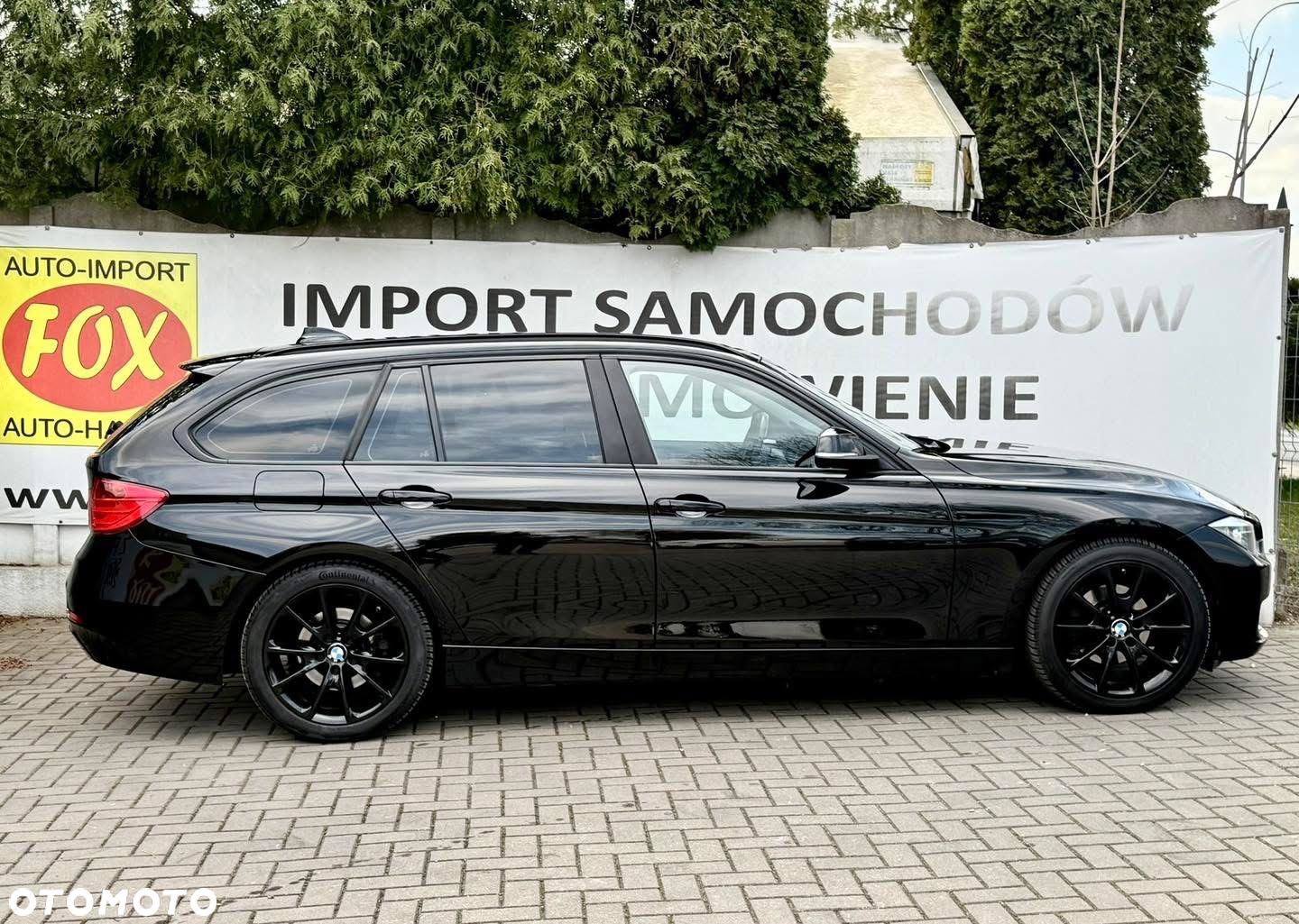 BMW Seria 3 318d Touring Blue Performance Sport Line - 10