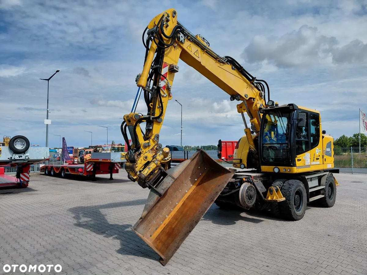 Liebherr Koparka dwudrogowa LIEBHERR A 922 RAIL LITRONIC - 2