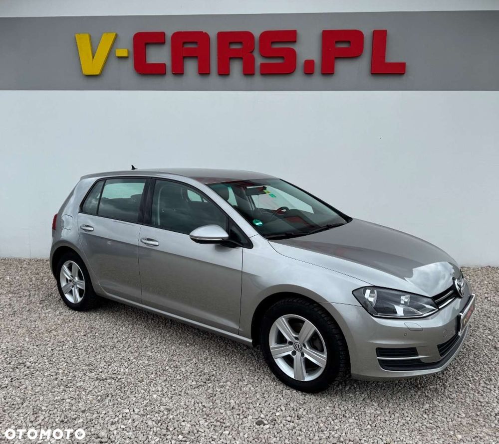 Volkswagen Golf - 27