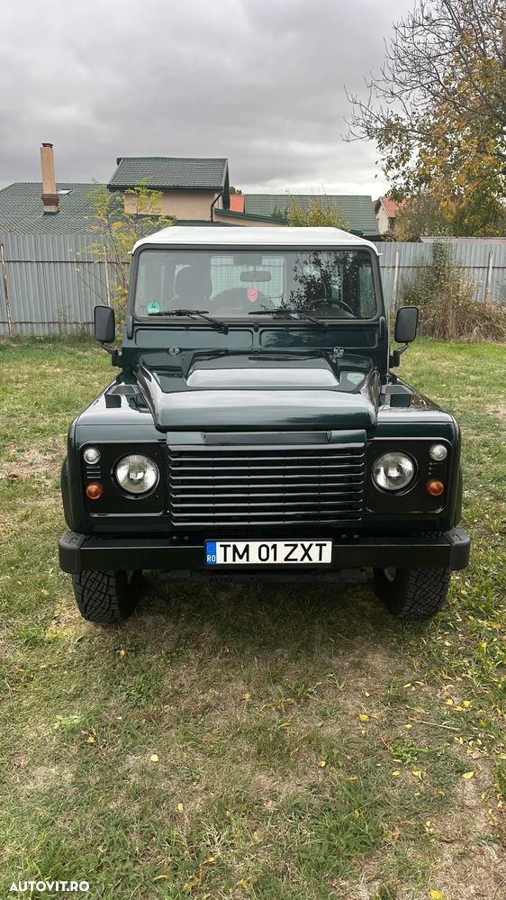 Land Rover Defender 90 2.4TD S/W E - 4