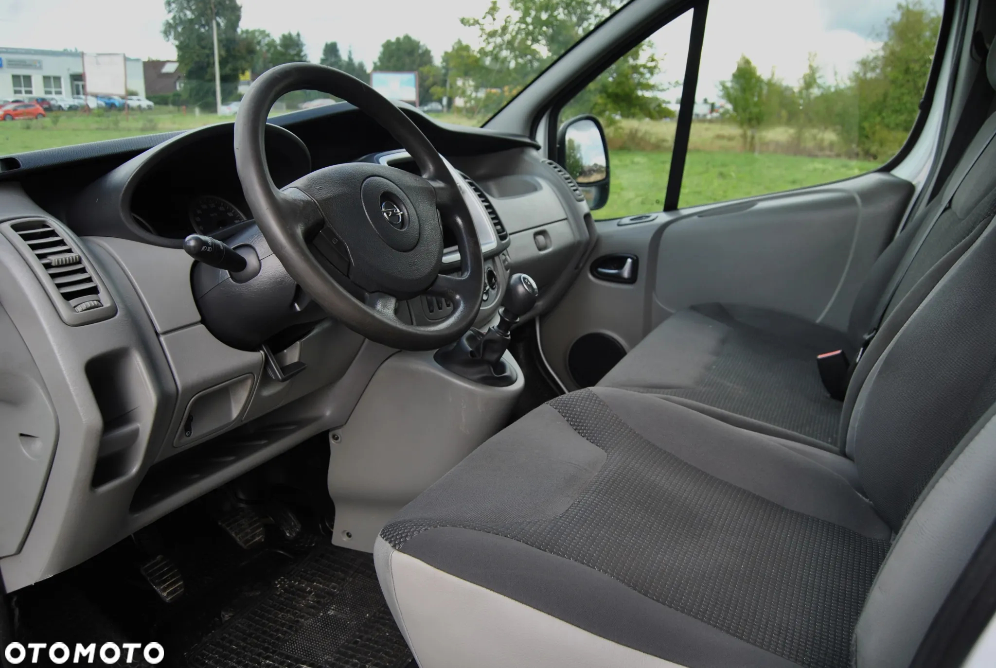 Opel Vivaro - 5