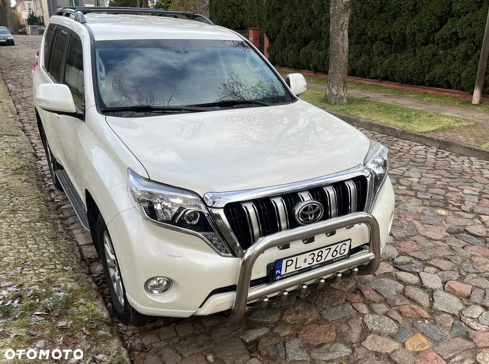 Toyota Land Cruiser LC 2.8 D-4D Executive - 1