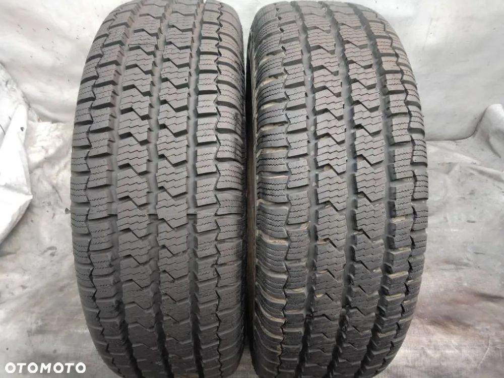 Continental VancoFourSeason 215/65 r16C 109/107T 2024 - 1