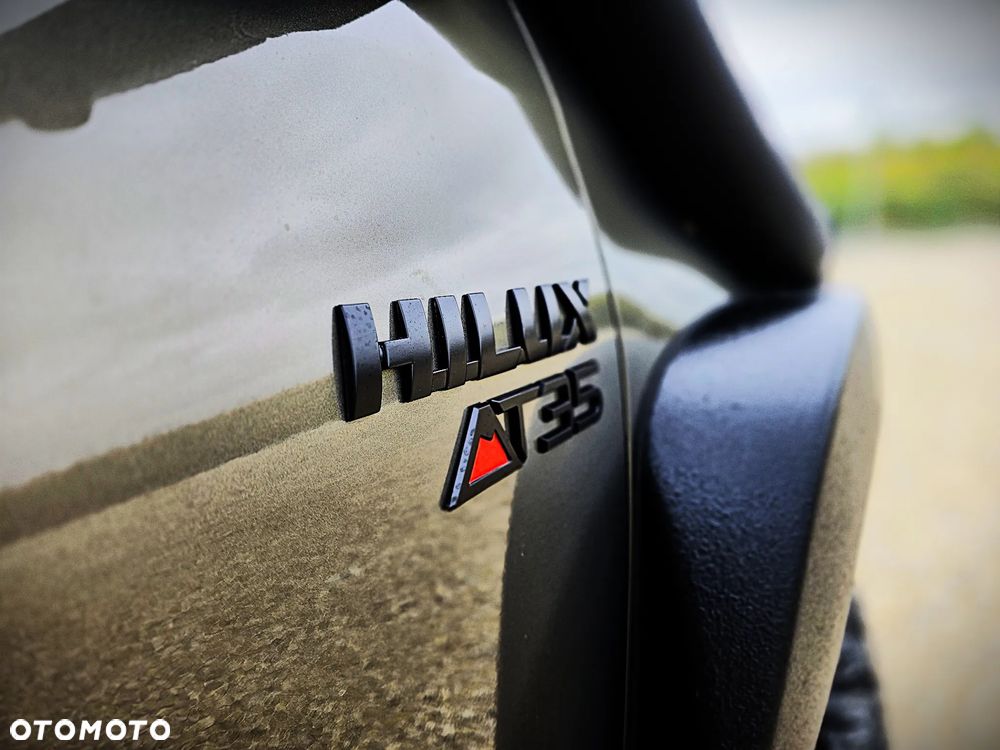 Toyota Hilux Arctic 4x4 - 8