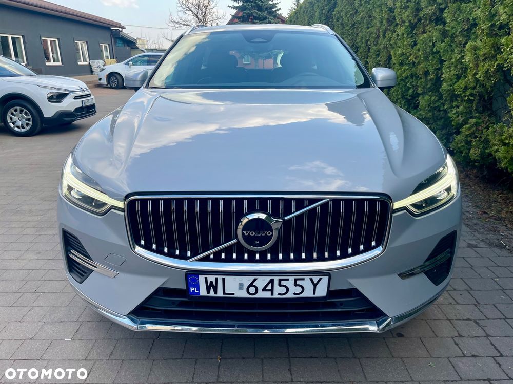 Volvo XC 60 T6 Plug-In Hybrid AWD Inscription - 3