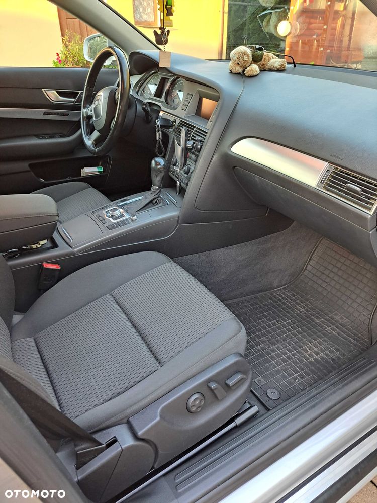 Audi A6 Avant - 8