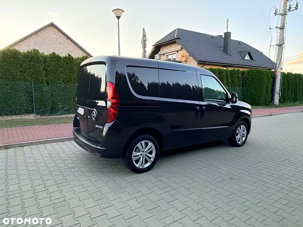 Opel Combo - 18