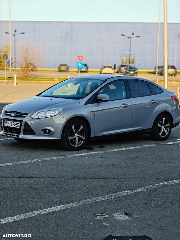 Ford Focus 1.6 Ti-VCT Sport - 2