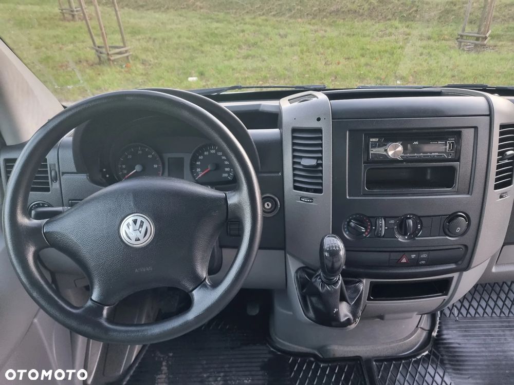 Volkswagen Crafter - 16