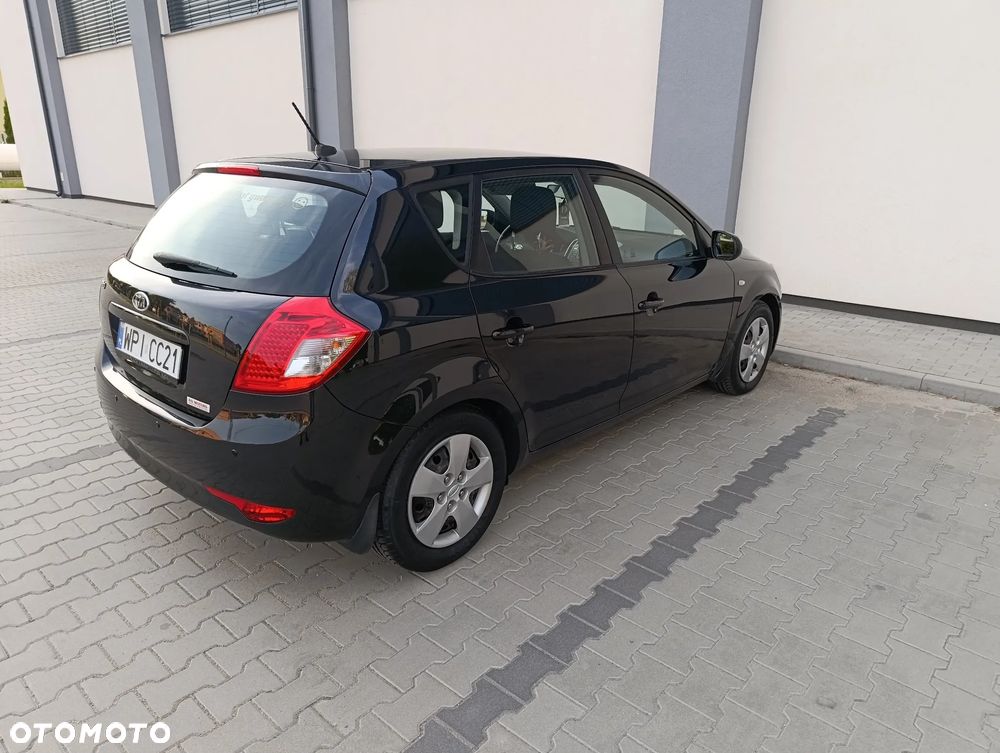 Kia Ceed 1.4 Optimum - 16