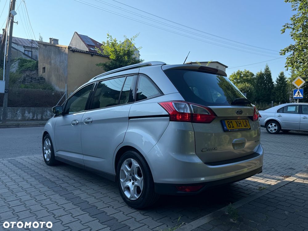 Ford Grand C-MAX - 6