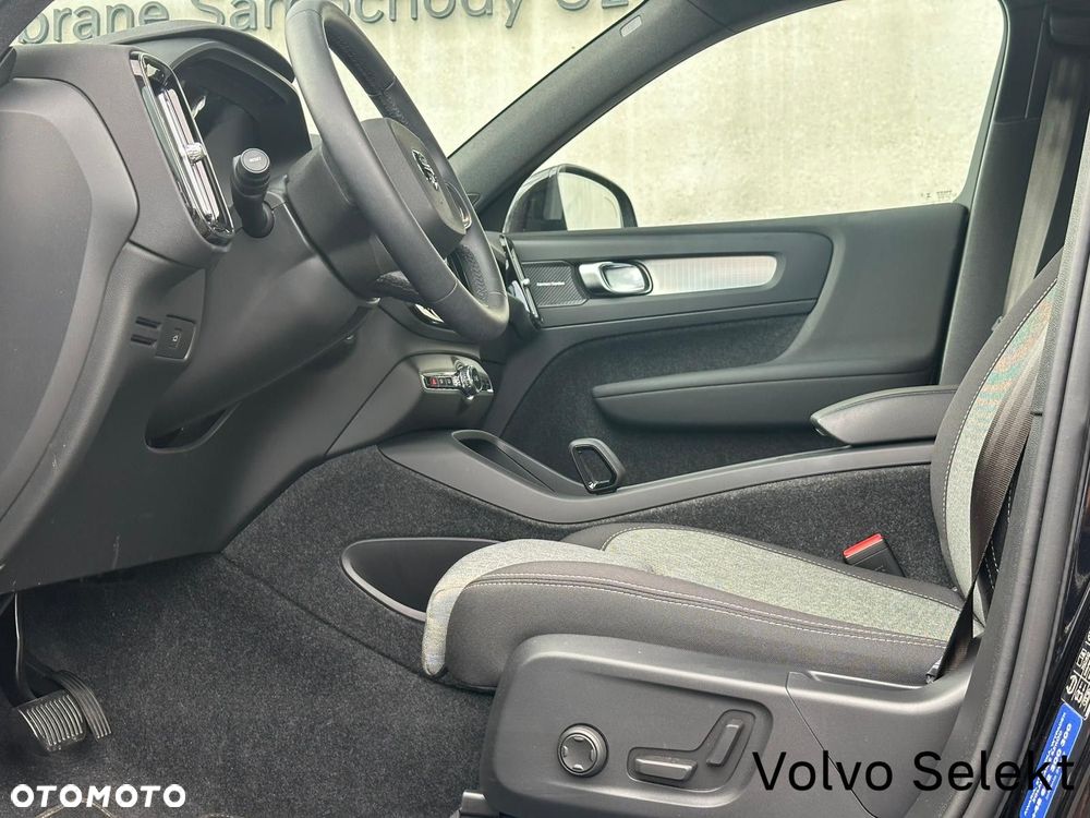 Volvo XC 40 - 22