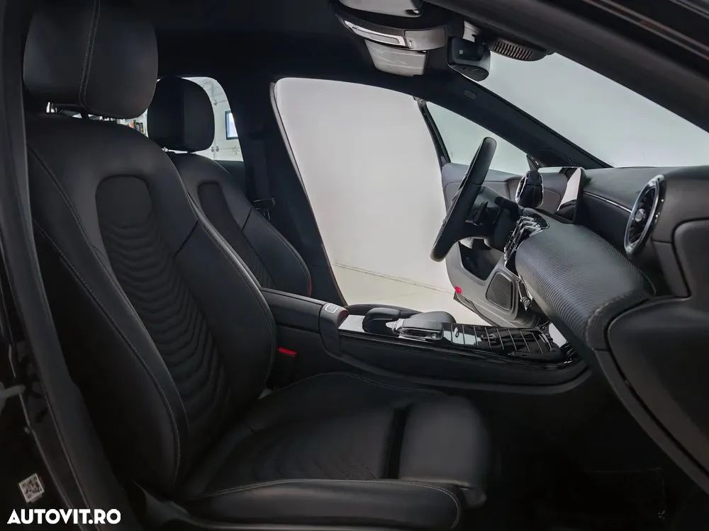 Mercedes-Benz A 180 d 7G-DCT - 8
