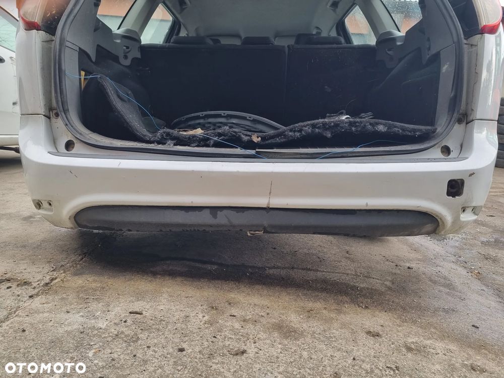FORD FOCUS II MK2 04-11 2009 r. LIFT KOMBI kod 56 zderzak tył tylny * - 1