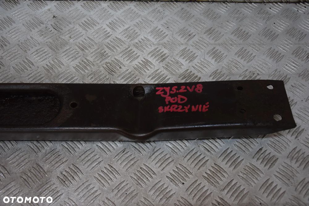 JEEP CHEROKEE ZJ 5.2 V8 PODPORA SKRZYNI BELKA - 3