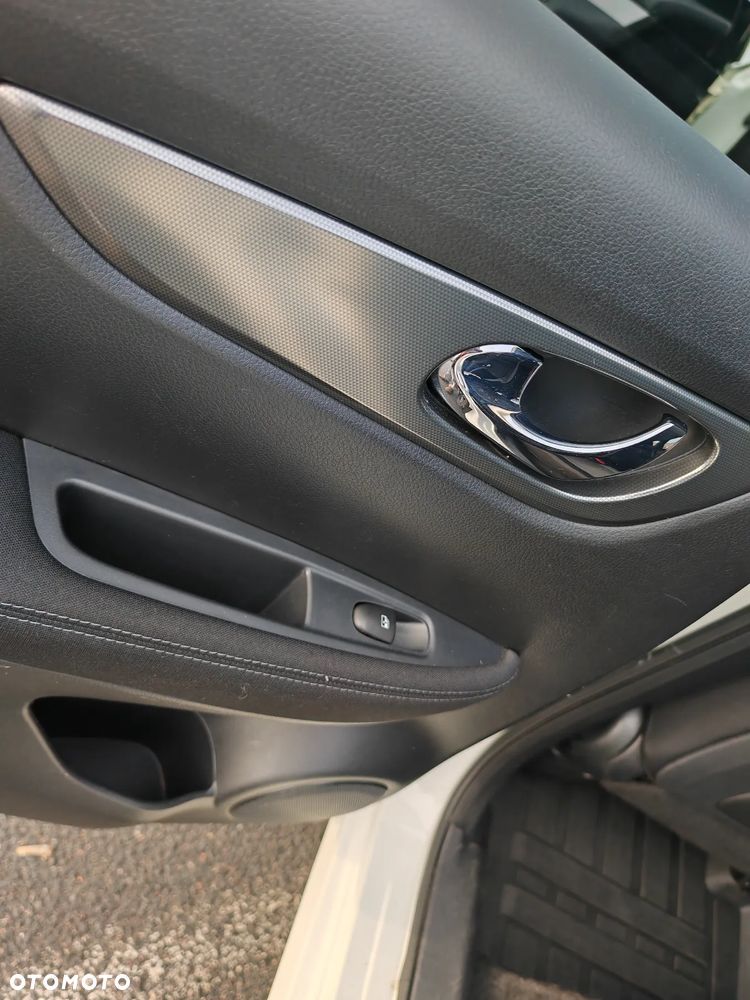 Nissan Qashqai 1.6 DIG-T Tekna - 30