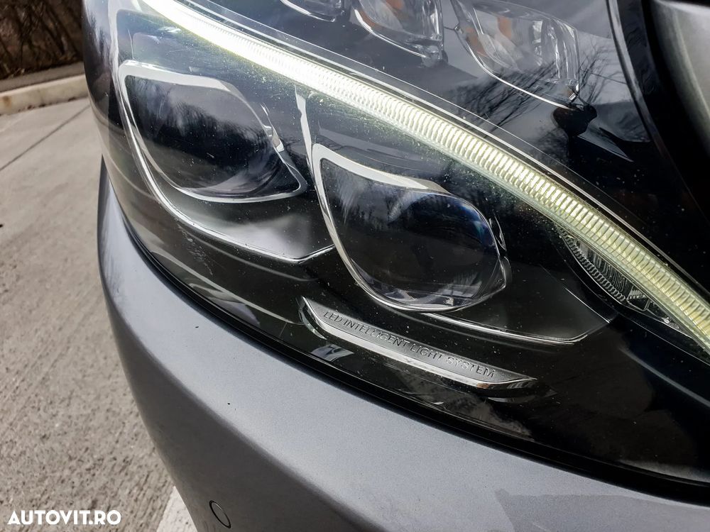 Mercedes-Benz C - 3