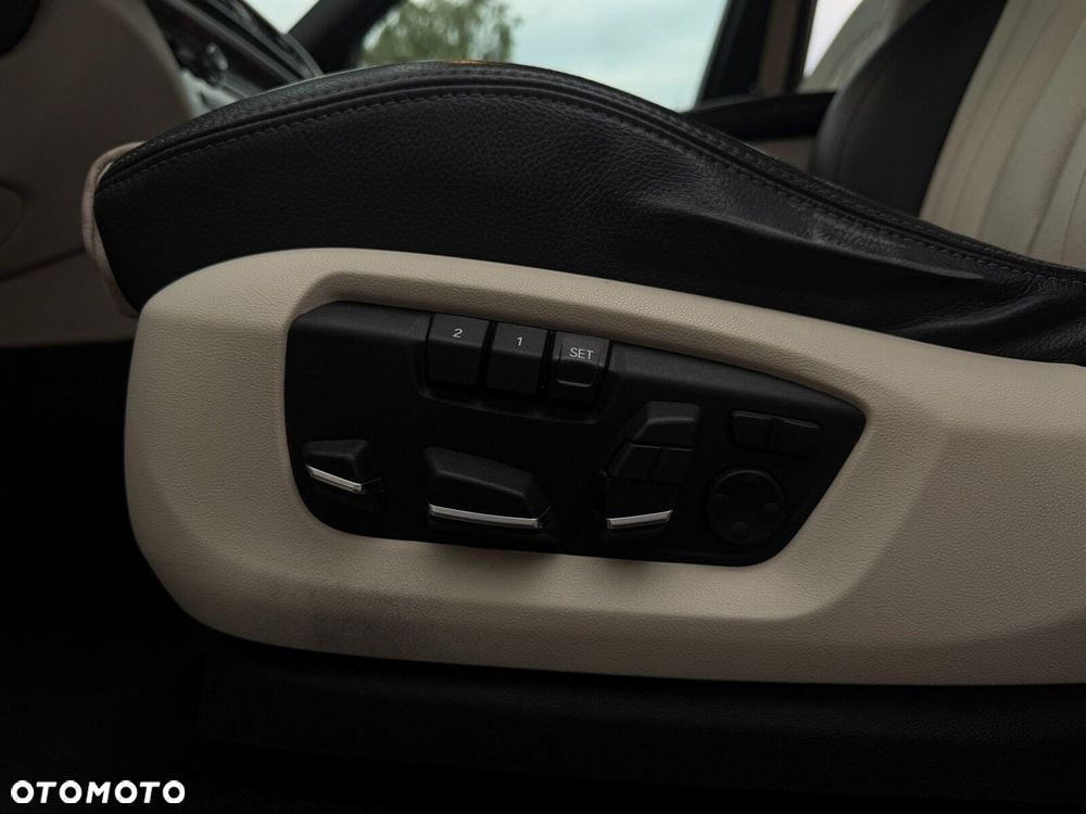 BMW X5 xDrive30d - 22