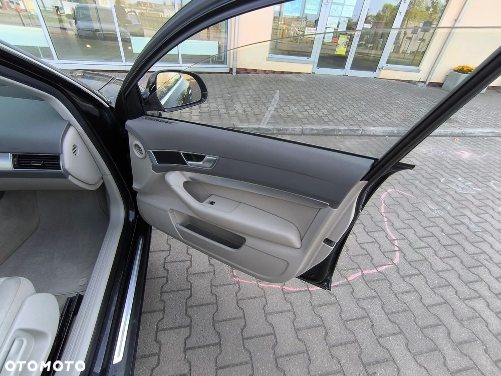 Audi A6 Avant 2.0 TDI DPF - 32