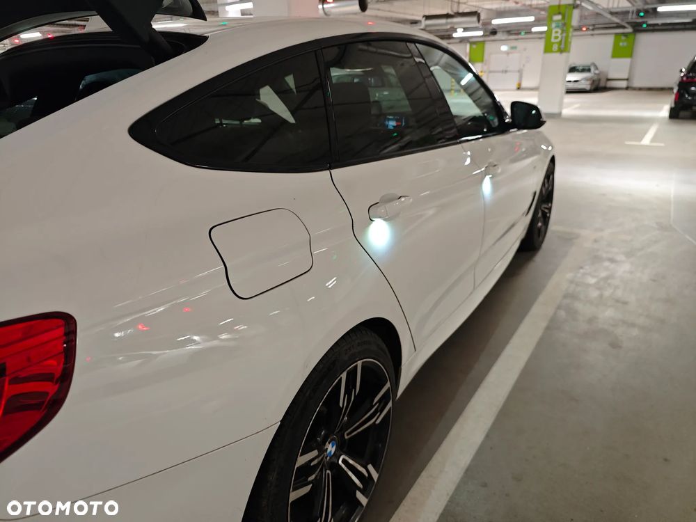 BMW 3GT 318d M Sport - 39