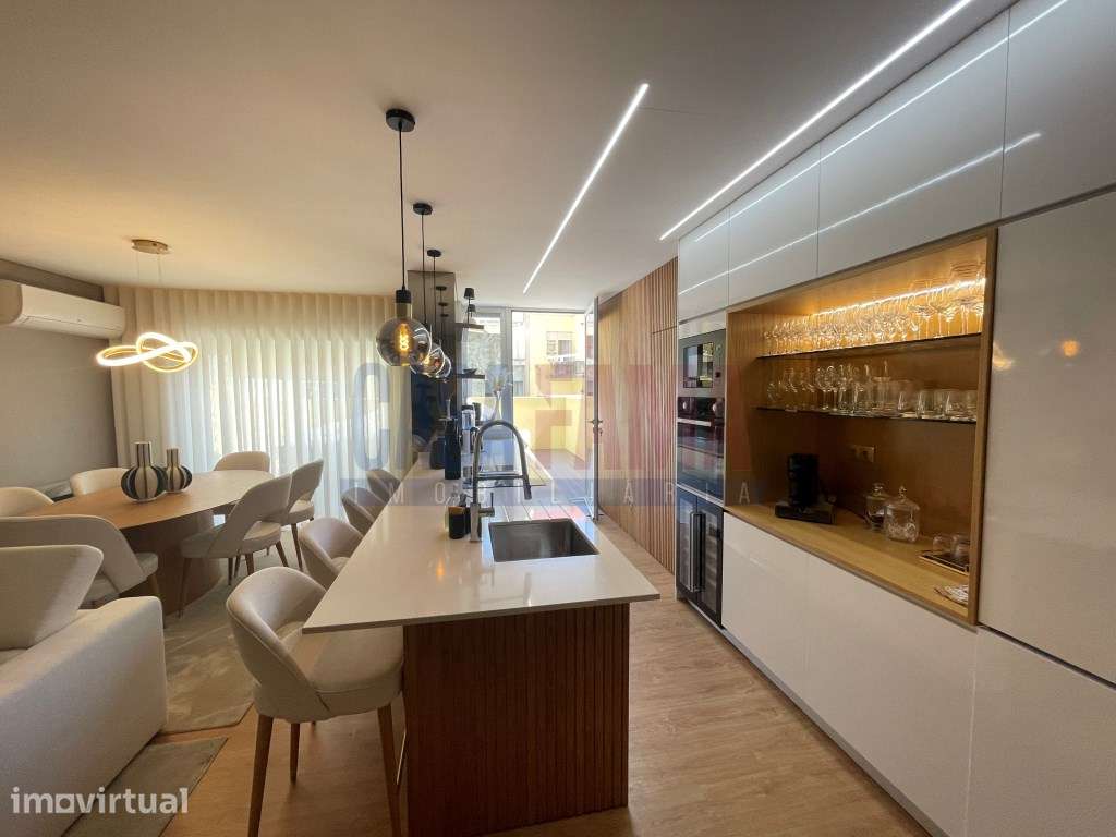 T2 de Luxo na Primeira Linha de Mar Póvoa de Varzim | Passeio Alegre - Grande imagem: 4/25