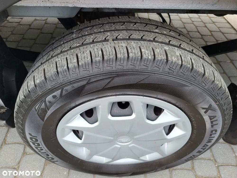 Ford TRANSIT 2.0 TDCI - MAXI - 9
