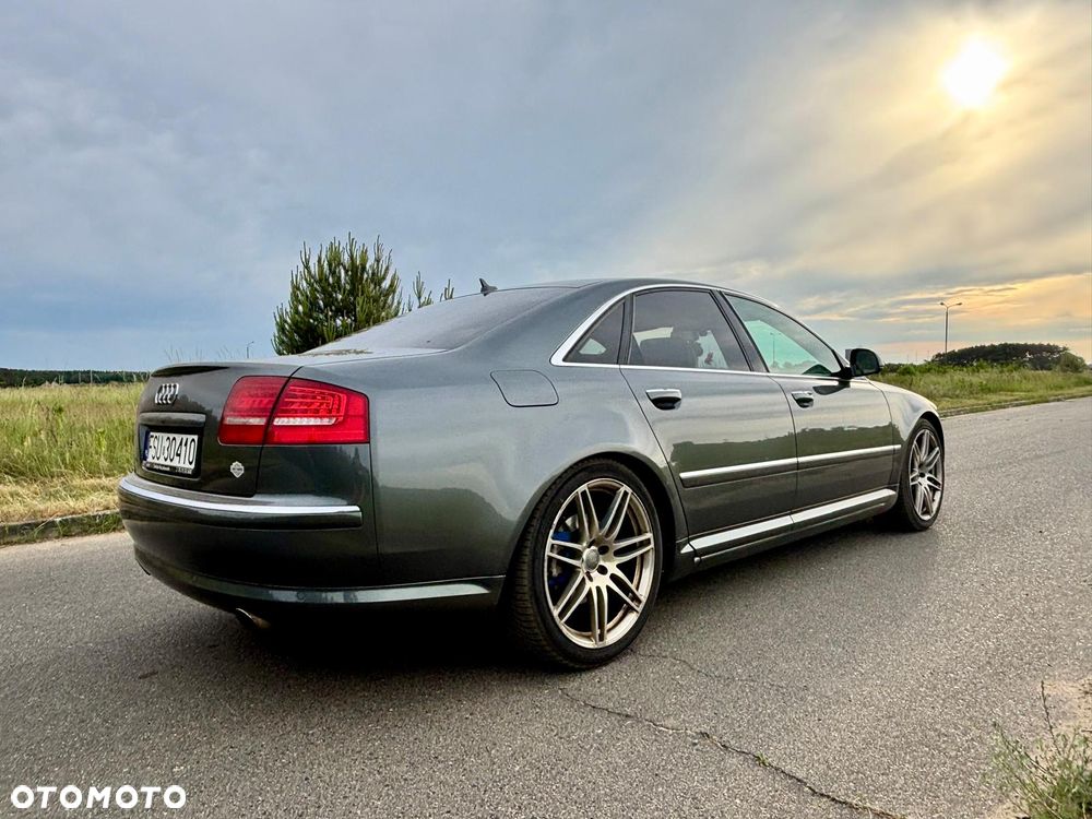 Audi A8 4.2 TDI Quattro - 14