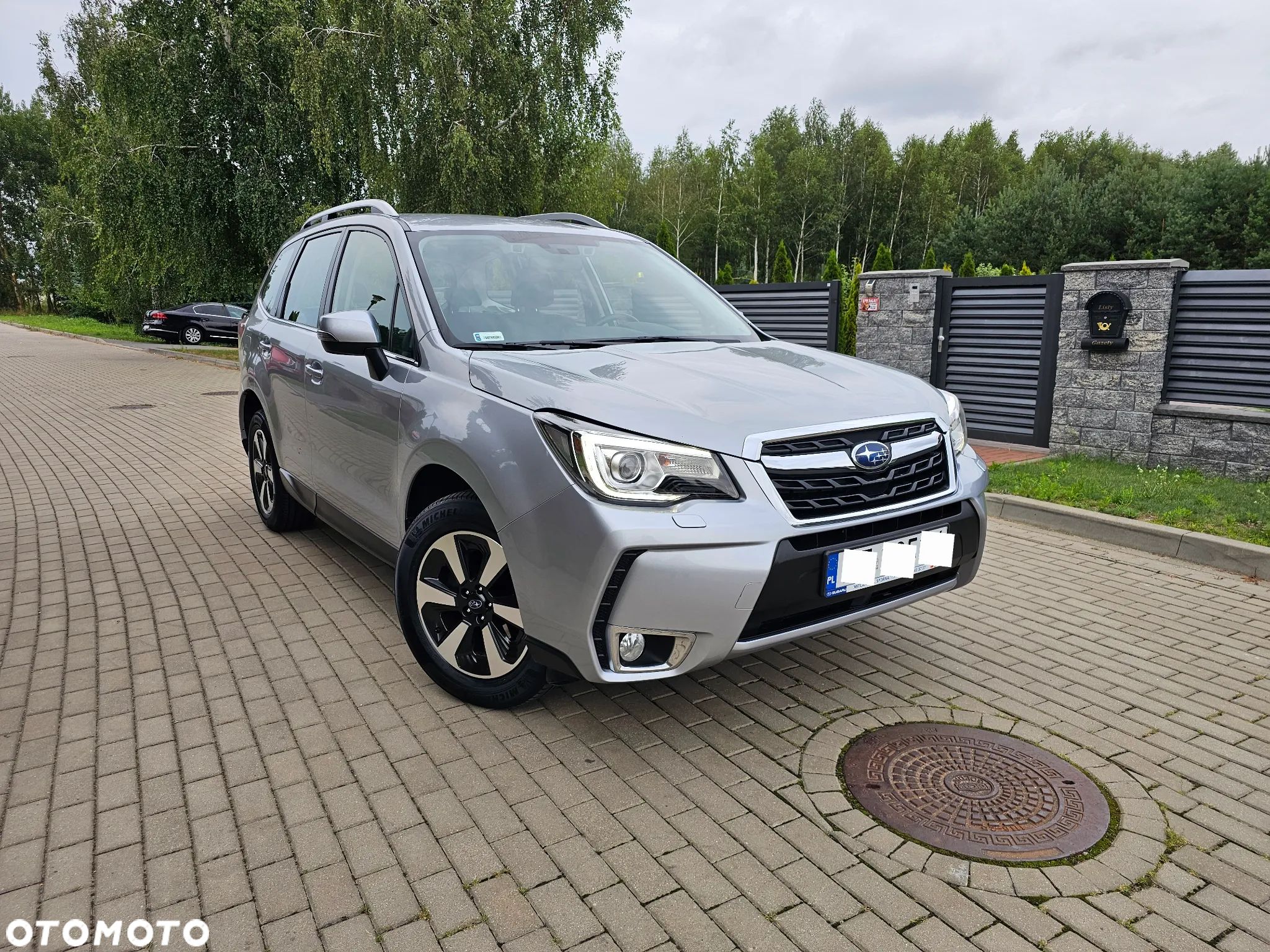 Subaru Forester 2.0 i Exclusive Lineartronic - 1