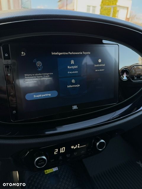 Toyota Aygo x.shift x-play connect - 14