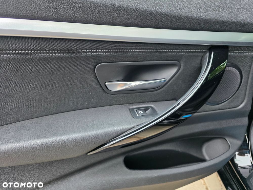 BMW Seria 3 318d Sport Line - 25