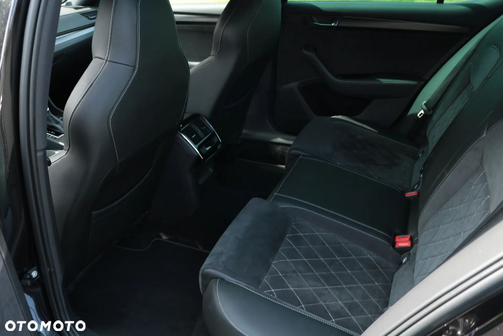 Skoda Superb 2.0 TSI 4x4 Sportline DSG - 13