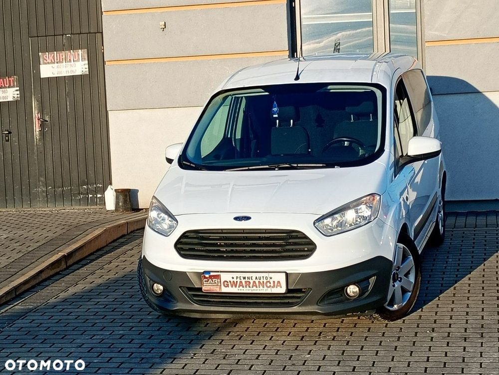 Ford Courier - 2