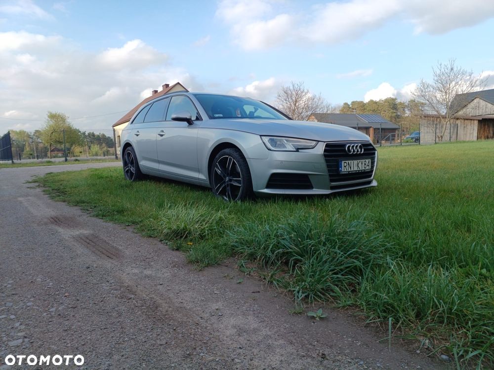 Audi A4 Avant 2.0 TDI - 10
