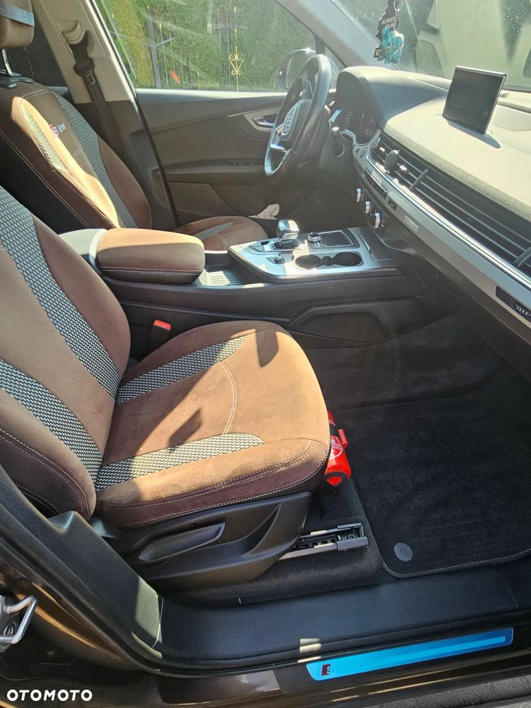 Audi Q7 45 TDI Quattro Tiptronic - 16