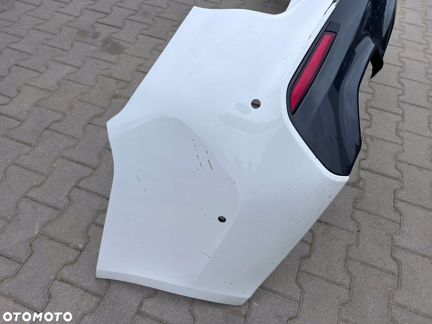 ZDERZAK TYŁ TYLNY BMW 5 G31 M PAKIET KOLOR A300 - 2