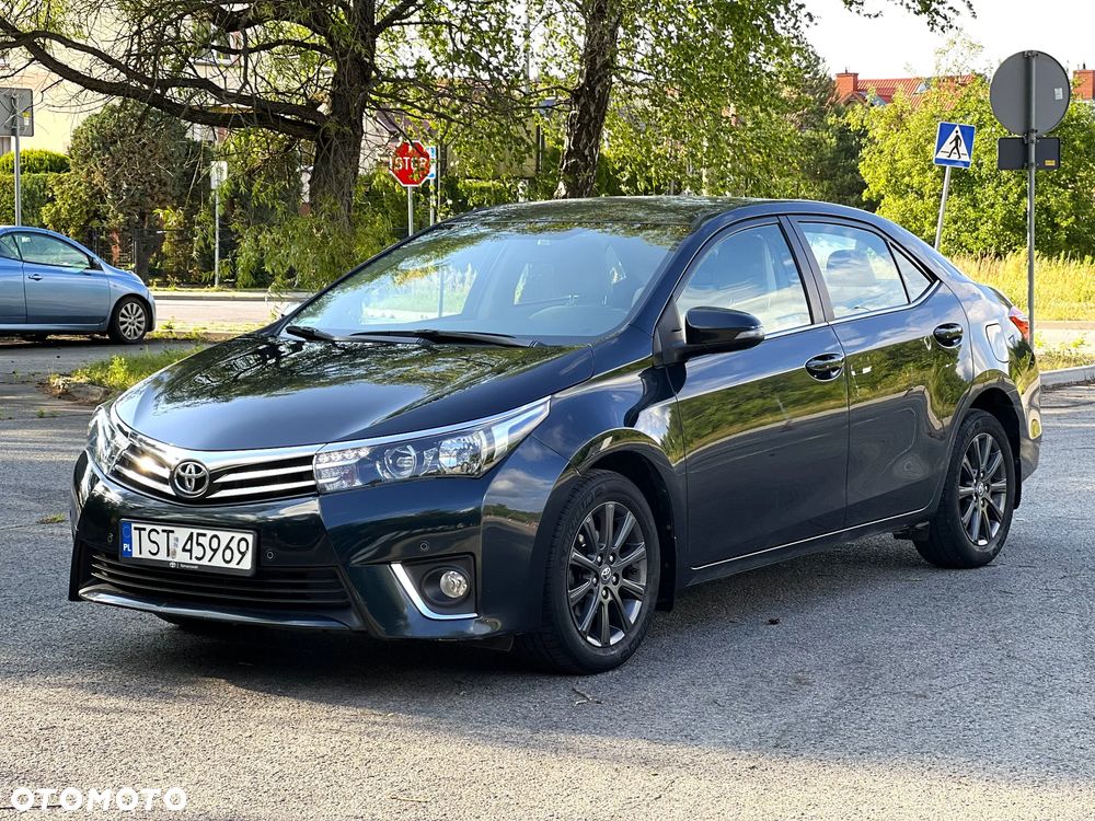 Toyota Corolla 1.6 Premium - 3
