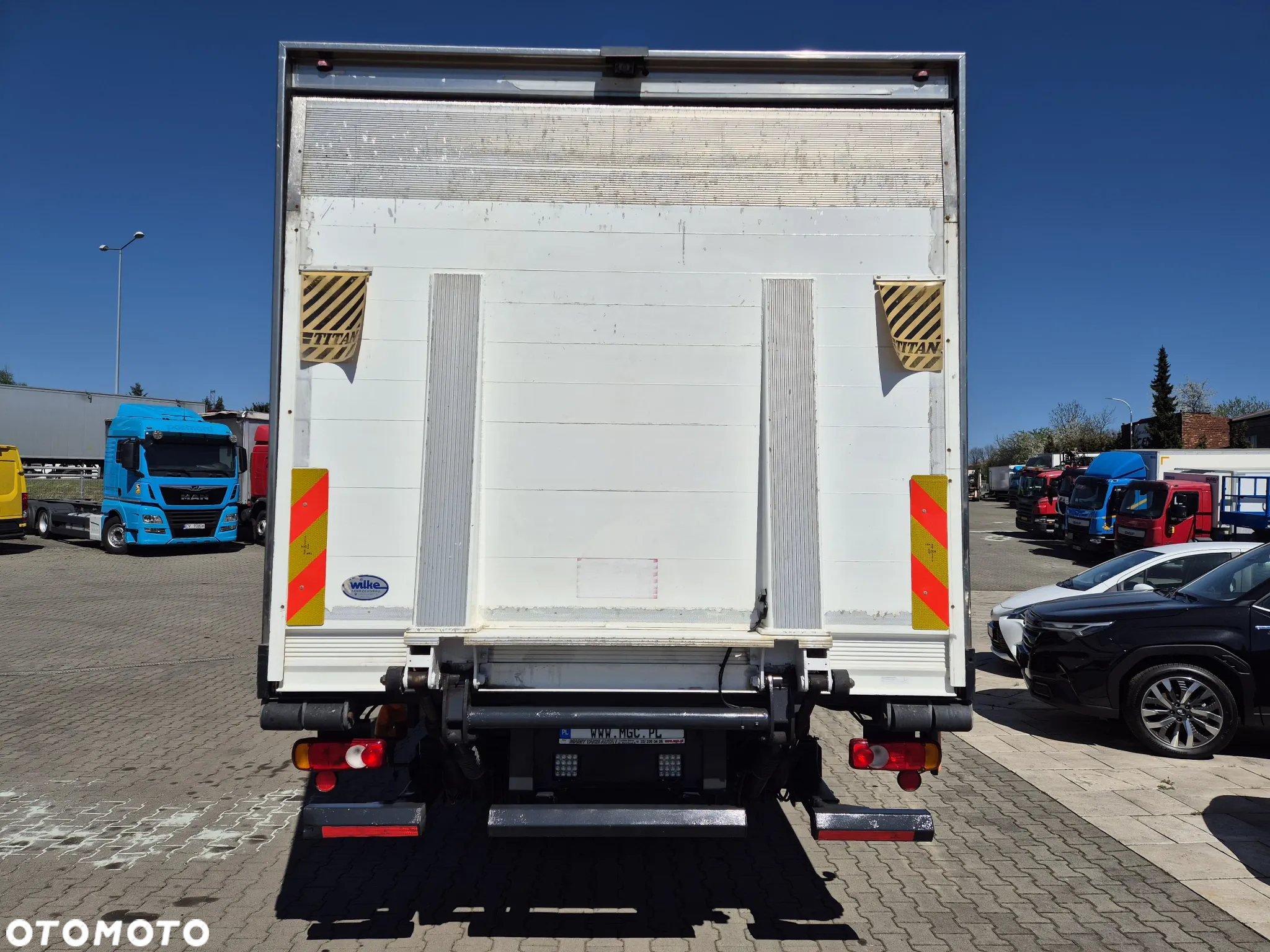 Volvo FL 290 / CHŁODNIA IZOTERMA / FRIGOBLOCK / 3 KOMORY / EURO5 / AUTOMAT / NISKI PRZEBIEG! - 9