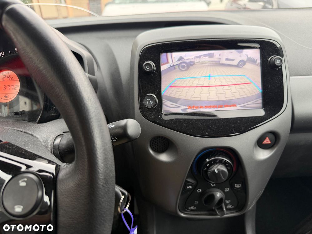 Toyota Aygo x-cite - 18