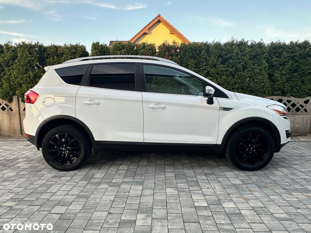 Ford Kuga - 2
