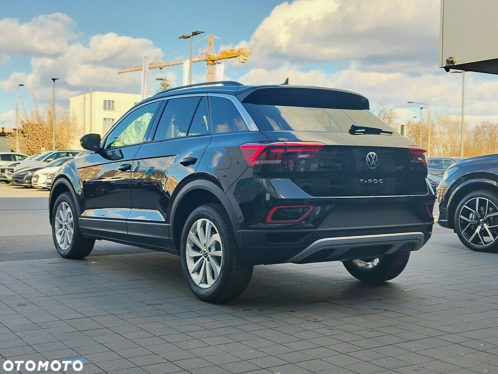 Volkswagen T-Roc - 4