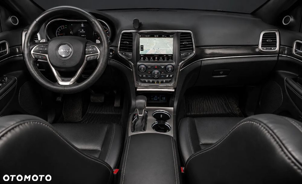 Jeep Grand Cherokee - 8