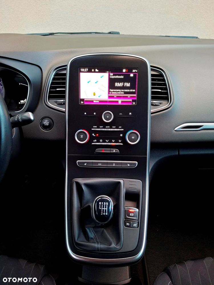 Renault Scenic ENERGY TCe 140 LIMITED - 28