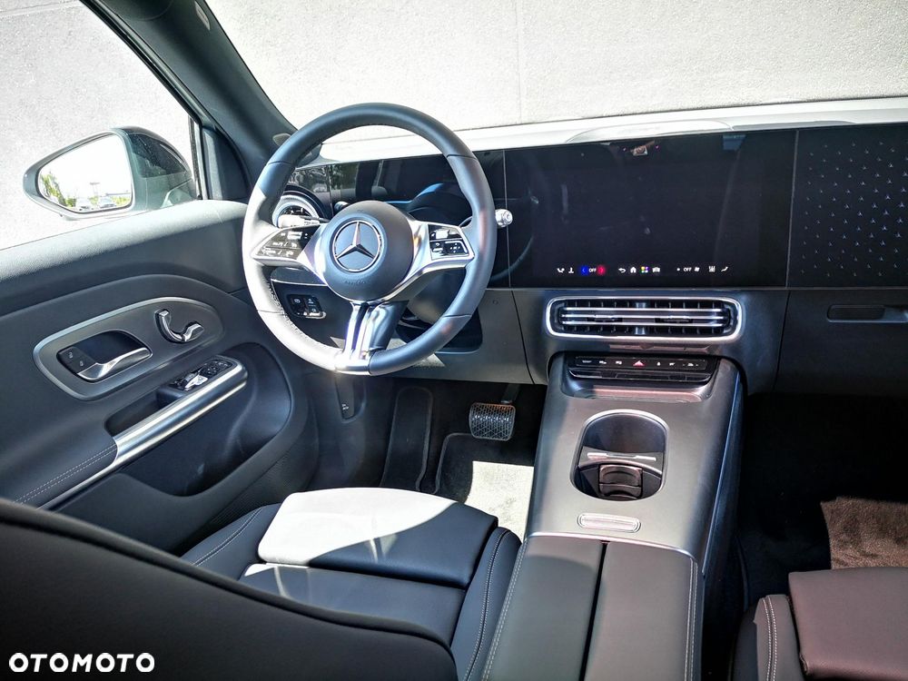 Mercedes-Benz GLB 250+ EQ 85kWh - 13