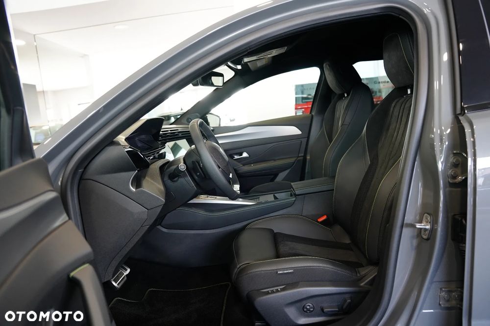 Peugeot 408 1.2 PureTech mHEV GT Exclusive S&S e-DSC6 - 10