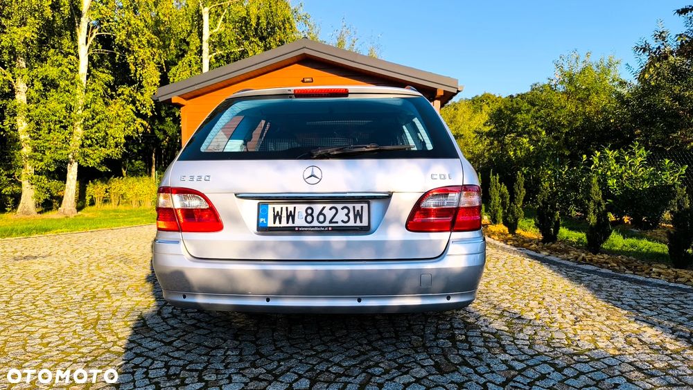 Mercedes-Benz Klasa E 320 CDI T Avantgarde - 5