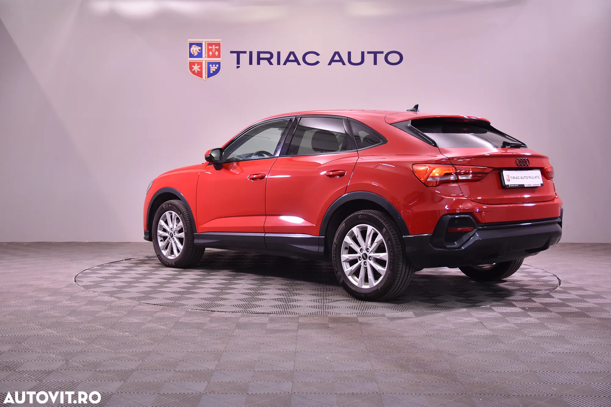 Audi Q3 Sportback 1.5 35 TFSI S tronic Basic - 3