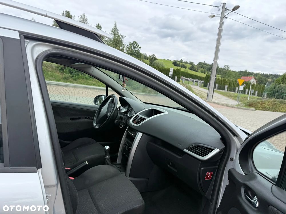 Peugeot 207 1.6 HDi Trendy - 10